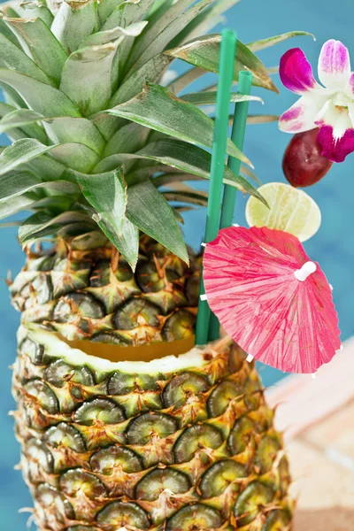 Tropical pineapple cocktail — Stock Photo, Image