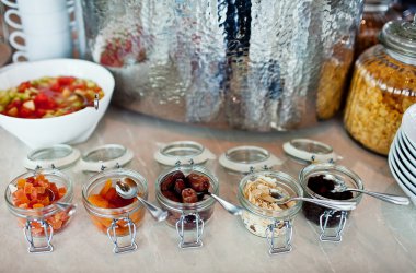 Hotel çeşitler kuru odaya. fındık ve kuru meyve