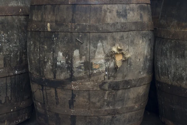 Old Grungy Wine Barrels — Stock Photo, Image