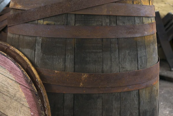 Old Grungy Wine Barrels — Stock Photo, Image