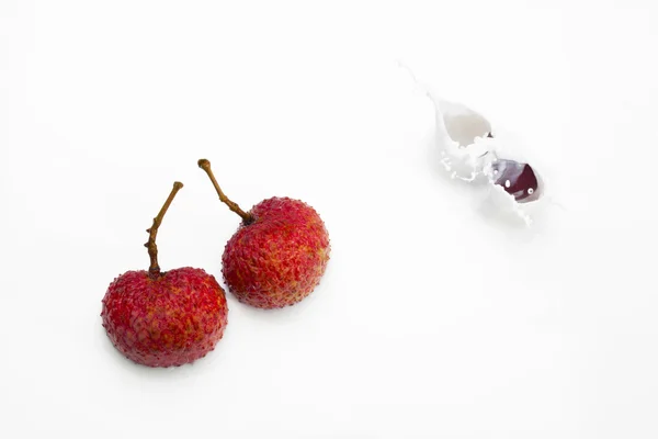 Litchi en la leche — Foto de Stock