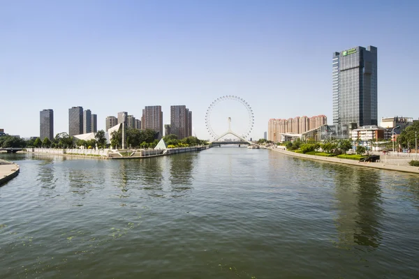 Edificio moderno nella città cinese di Tianjin — Foto Stock