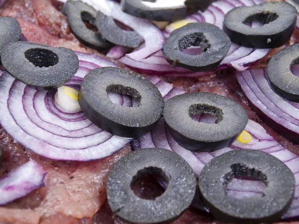 Plato con aceitunas —  Fotos de Stock