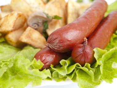 Tütsülenmiş sosis