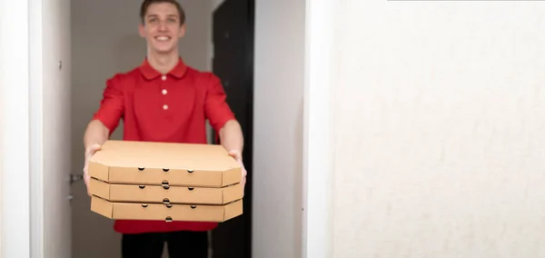 Pizza Delivery Home Deliveryman Pizza Boxes Door Food Delivery Service — Fotografia de Stock