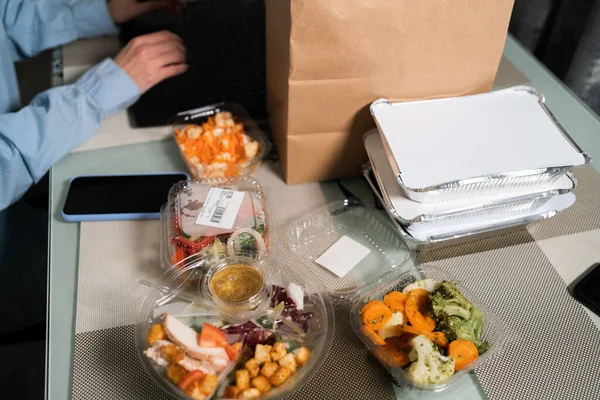 Office Worker Smartphone Having Lunch Workplace Close Online Food Ordering — 스톡 사진