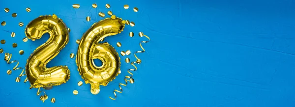 Χρυσό Αλουμινόχαρτο Νούμερο Κάρτα Γενεθλίων Επετείου Την Επιγραφή Μπλε Φόντο — Φωτογραφία Αρχείου