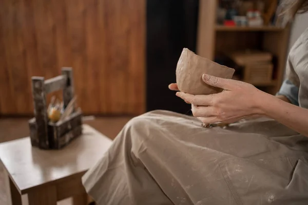 Close Shot Female Hands Doing Pottery Woman Sculpts Bowl White — Stockfoto