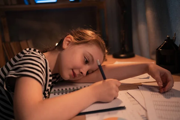 Distressed Girl Gives Child Online Elementary School Homework Night Stubborn — Stockfoto