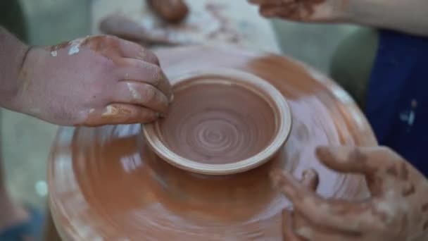Pottery Class Workshop Professional Male Potter Works Woman Shows How — Stock video