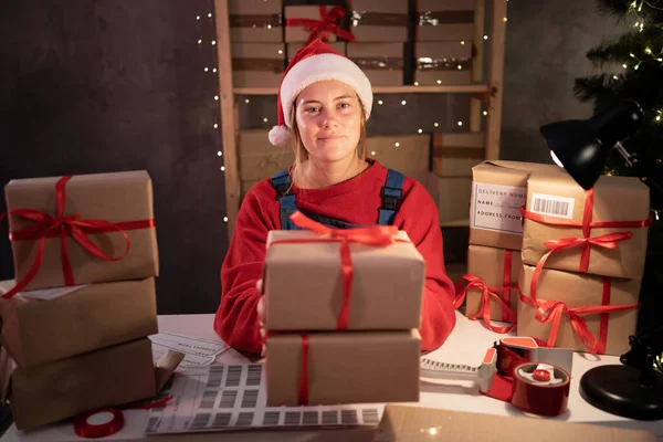 Happy Girl Santa Claus Packing Present Box Wrapping Gift Preparing — Stok fotoğraf