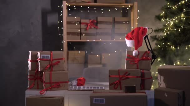 Santa Claus Hat Hanging Lamp Table Christmas Decor Gifts Holiday — Αρχείο Βίντεο