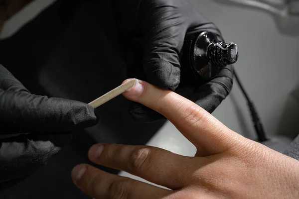 Extensions Ongles Acryliques Soins Des Ongles Par Spécialiste Dans Salon — Photo