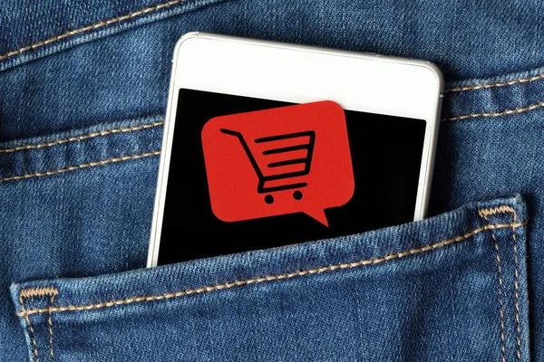 Smartphone Jeans Pocket Message Bubbles Shopping Cart Online Shopping Concept — Stock Photo, Image