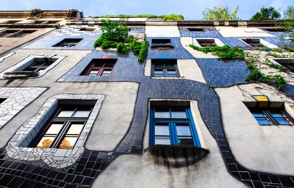 Das hundertwasserhaus in wien — Stockfoto