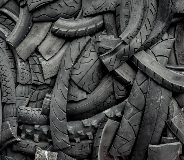 Sfondo di vecchi pneumatici auto — Foto Stock
