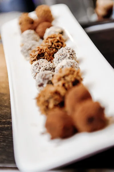 Çikolata truffles yakın çekim — Stok fotoğraf
