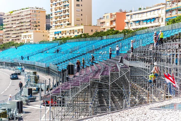 Montagem da tribuna. Preparação para o Grande Prémio de Mónaco de Fórmula 1 — Fotografia de Stock