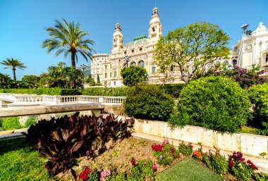 Monte carlo kumarhanesi ve opera binası