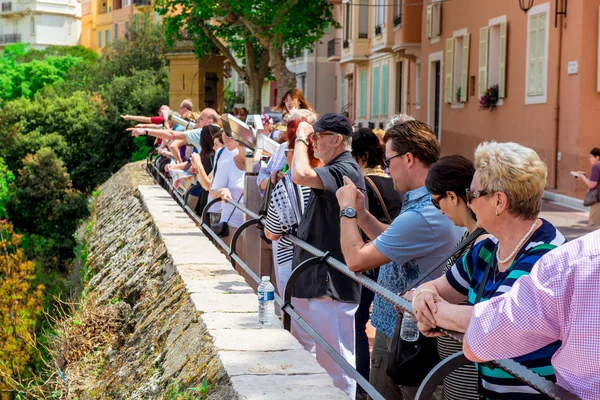 Prens Monaco Sarayı ziyaretçi — Stok fotoğraf