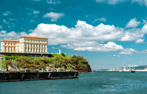 Marseille, Fransa eski liman girişi — Stok fotoğraf