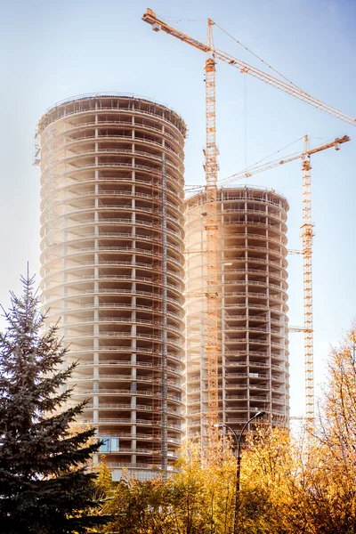Lugar de construcción del edificio moderno — Foto de Stock