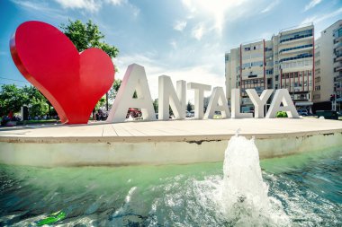 Antalya, antalya, Türkiye, merkezinde ünlü çeşme seviyorum