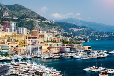 Cityscape ve liman monte Carlo. Monako Prensliği