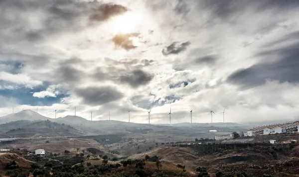 Vista del pueblo blanco y el campo circundante — Foto de Stock