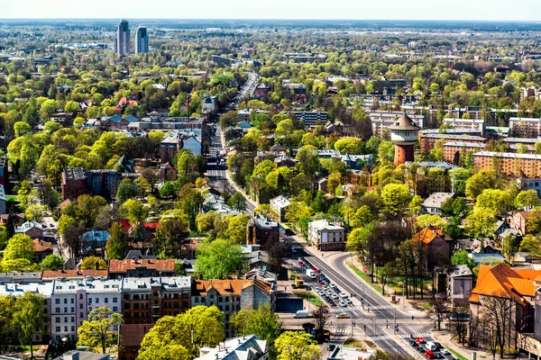 Pardaugava. Vista panorâmica do bairro da cidade de Riga. Letónia — Fotografia de Stock