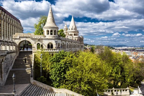 Balıkçı'nın Kalesi. Budapeşte şehir. Macaristan — Stok fotoğraf
