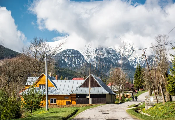 Typical village near High Tatras. Slovakia — Stock Photo, Image