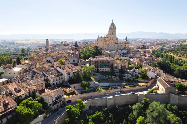 位于卡斯蒂利亚和里昂自治区的阿维拉市的空中全景景观与古老的建筑和大教堂 旅游目的地和著名的欧洲地方概念 西班牙 — 图库照片