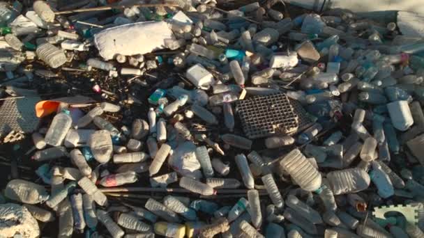 Espagne Décembre 2021 Plan Aérien Tas Déchets Plastique Bord Eau — Video