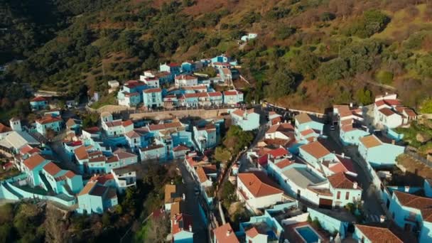Drone Point View Shot Juzcar Town Houses Painted Blue Color – stockvideo