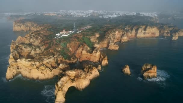 Aerial Drone Point View Raging Ocean Ponta Piedade Headland Group — Wideo stockowe