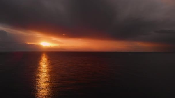 Picturesque Sunrise Calm Mediterranean Sea Bright Colourful Sunset Gloomy Cloudy — Vídeo de Stock