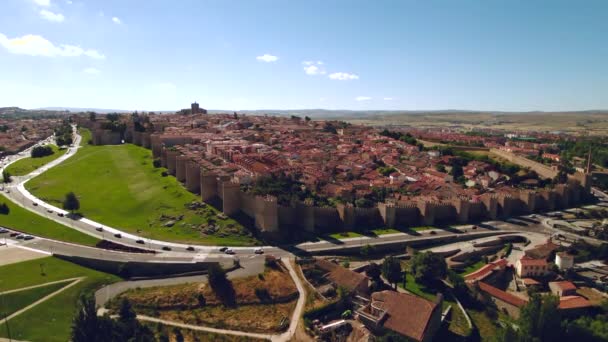 Avila Şehri Insansız Hava Aracı Bakış Açısı Ortaçağ Duvarlarıyla Bilinen — Stok video