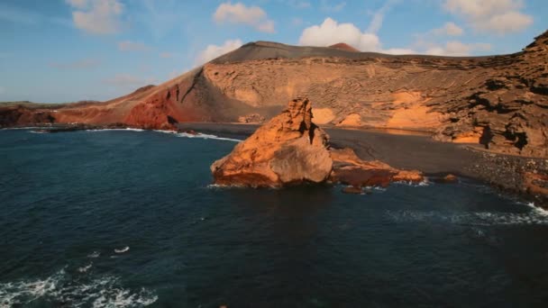 Krásné Bezpilotní Pohled Sopečné Zelené Jezero Nebo Lago Verde Charco — Stock video