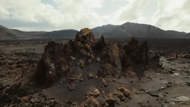 Drone Standpunt Timanfaya National Park Rotsachtige Vulkanische Natuurlijke Landschap Canarische — Stockvideo