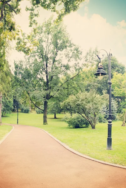 Lamp in the park,tinted — Stock Photo, Image