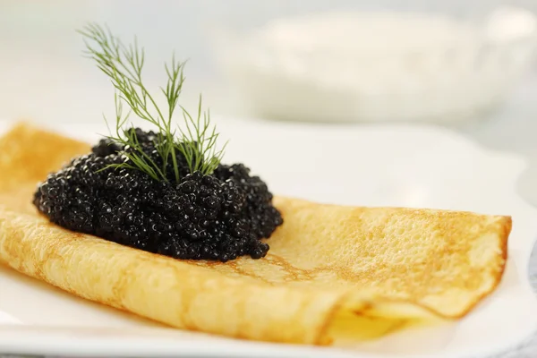 Shrovetide con caviar —  Fotos de Stock