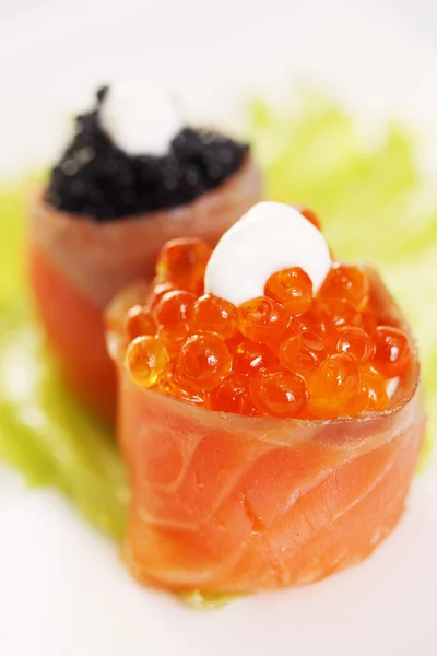 Smoked salmon and caviar — Stock Photo, Image