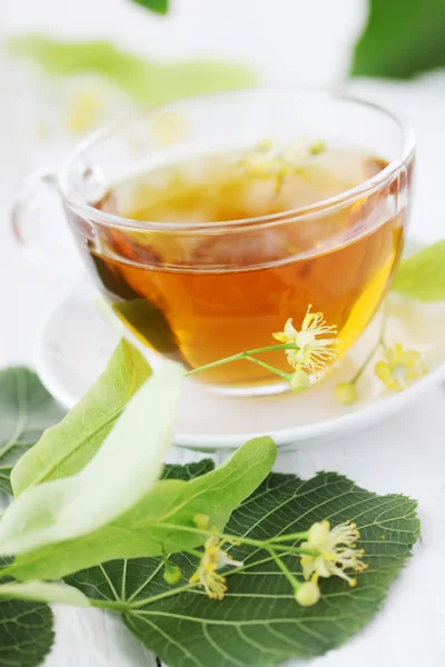 Tasse de thé au citron vert — Photo