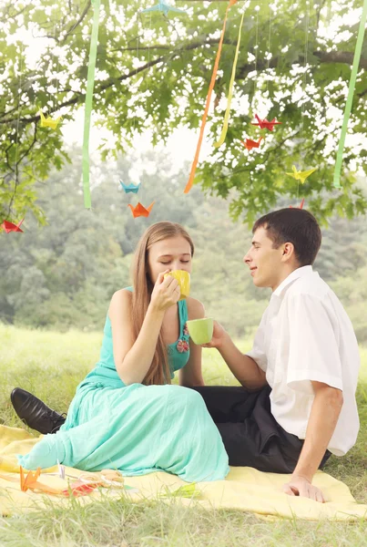 Couple drinking tea — Stock Photo, Image