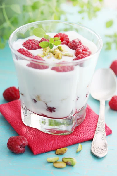 Dessert with raspberries — Stock Photo, Image