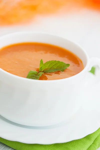 Puré de frutas con menta —  Fotos de Stock