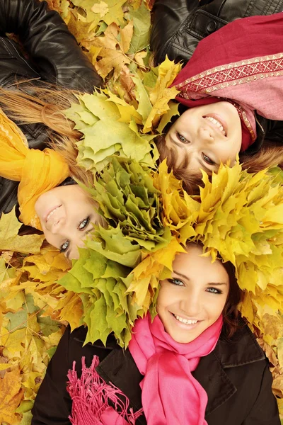 Tres mujeres alegres —  Fotos de Stock