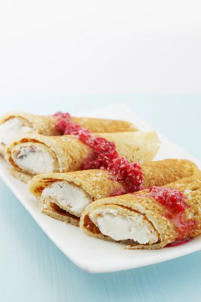 Pancake ripieno di fiocchi di latte — Foto Stock