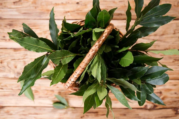 Bouquet Fresh Branches Laurel Leaves Wooden Background — Stock fotografie